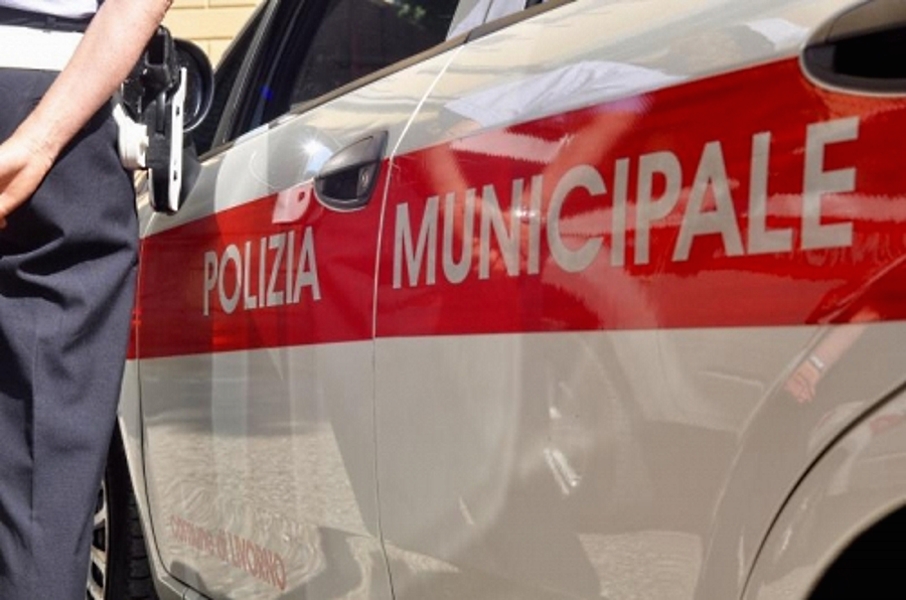 Incidente in via delle Cateratte, in corso accertamenti da parte della Polizia Municipale