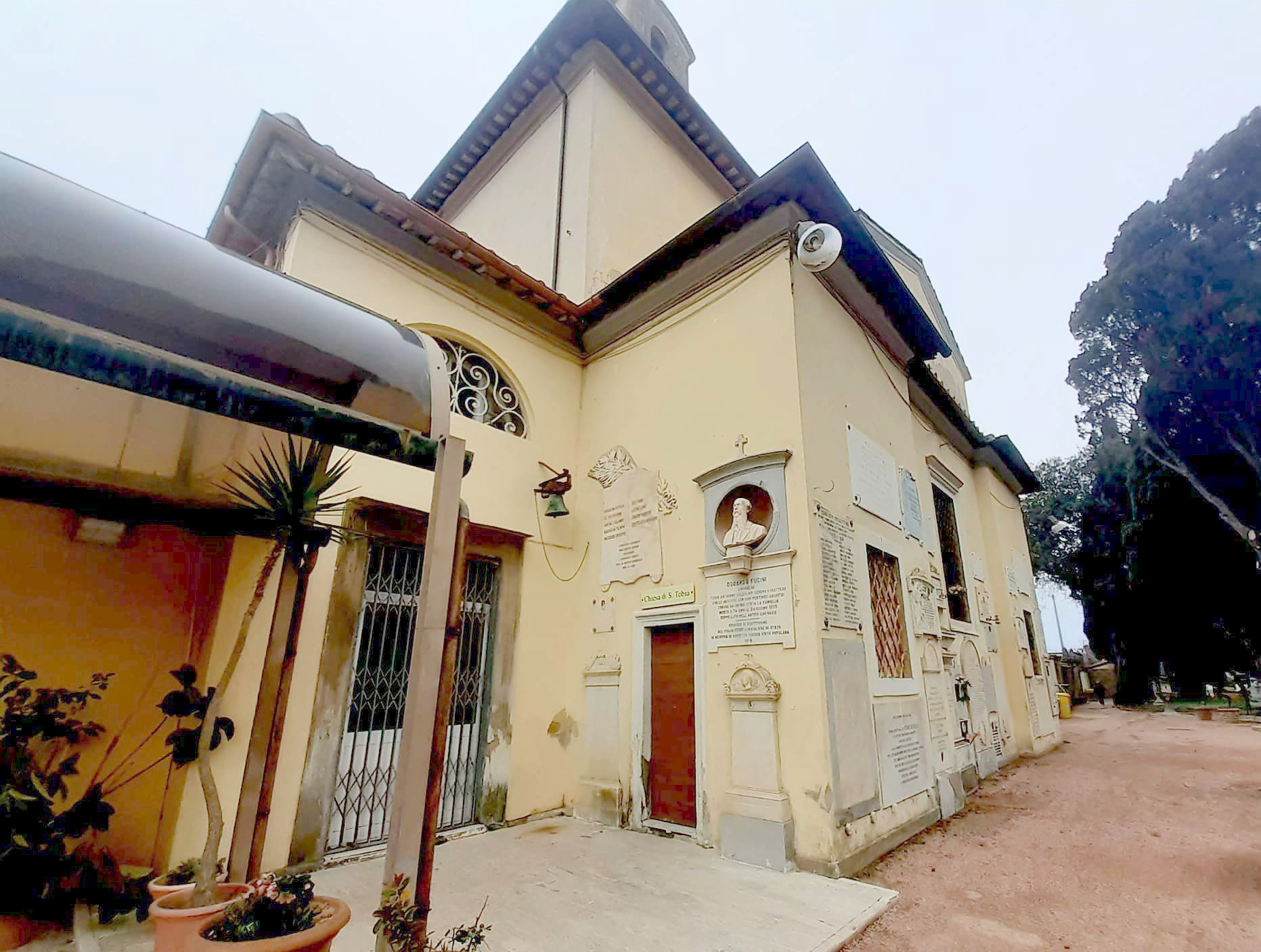 Al Cimitero comunale La Cigna consegnati i lavori di ripristino della copertura della Chiesa di S. Tobia